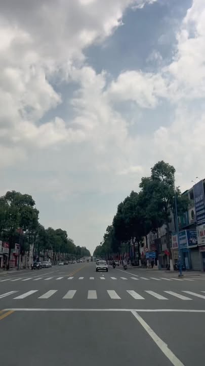 Nhà phố mặt tiền NE8 Bến Cát 300m² - Vị trí vàng kinh doanh đắc địa!