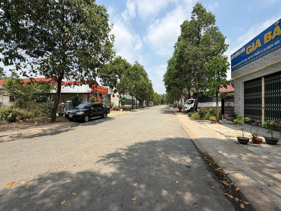 Đất Vàng 150m² Sát Chợ Mỹ Phước 4, Bình Dương - Giá Đầu Xuân 1.7 Tỷ