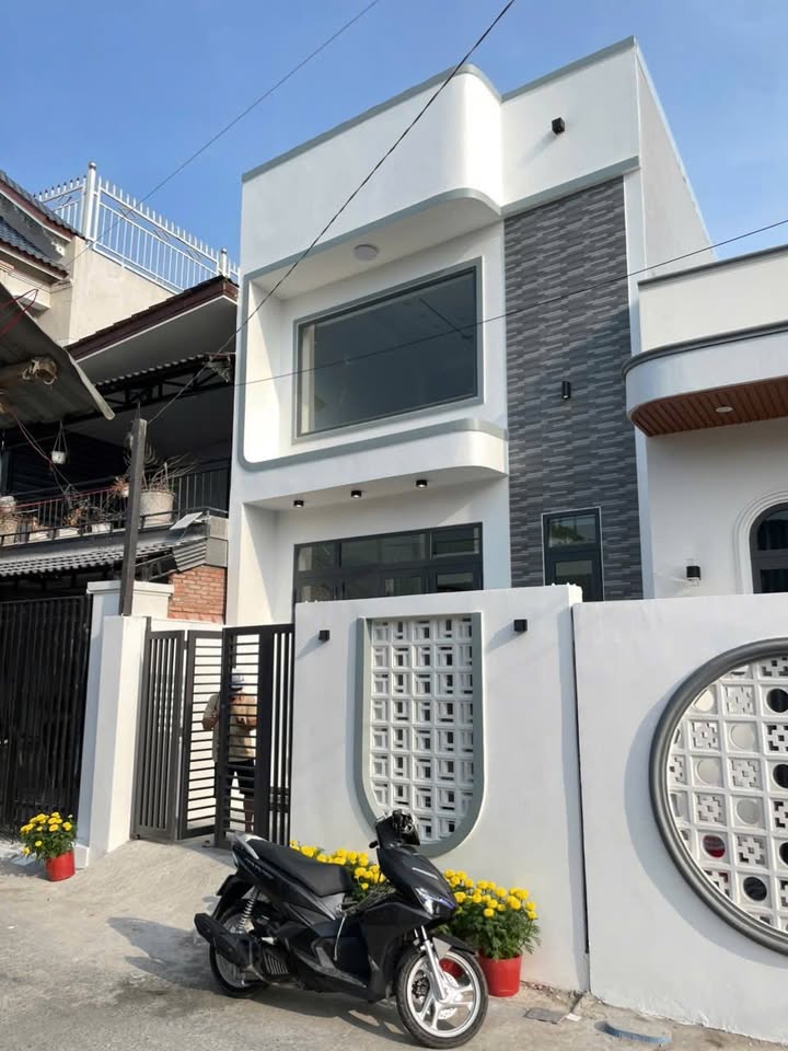 Nhà riêng Thốt Nốt 85m² - Ô tô vào tận nhà, mới 100%