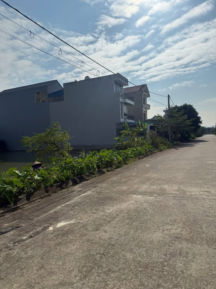 Bán Đất Ninh Khánh 102m² Mặt Tiền 6m Gần Lê Thái Tổ - Đầu Tư Hời!