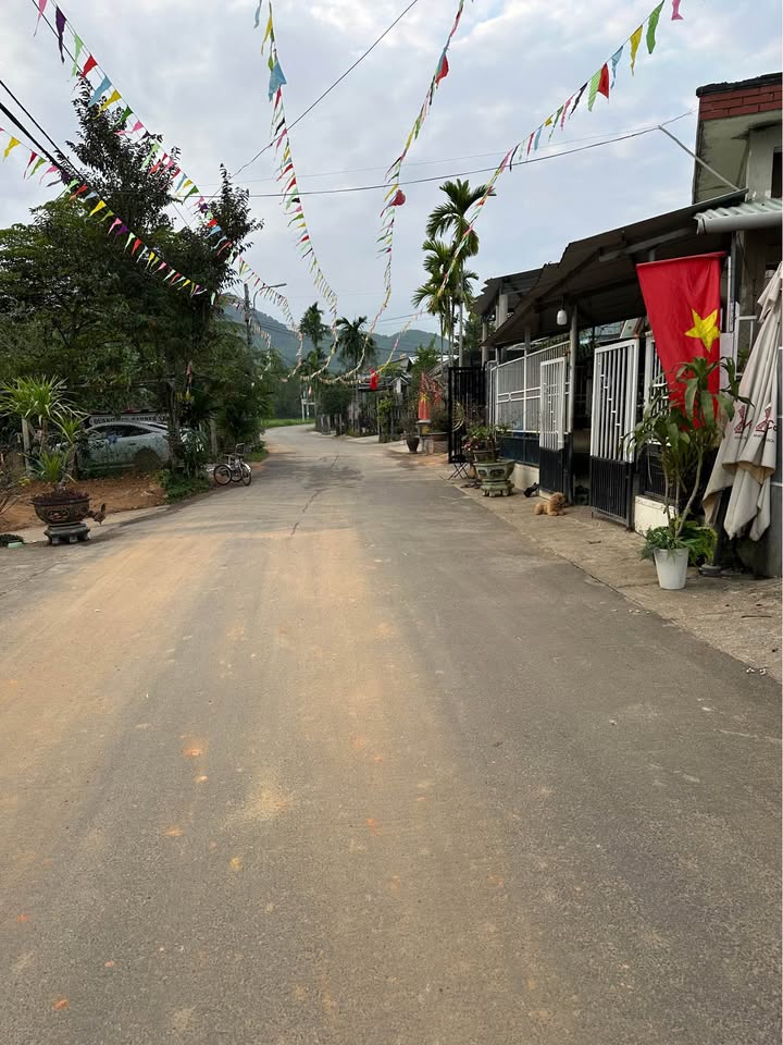 Nhà 148m² Sổ Hồng, Mặt Tiền Đường 7.5m Đà Nẵng - Giá Tốt