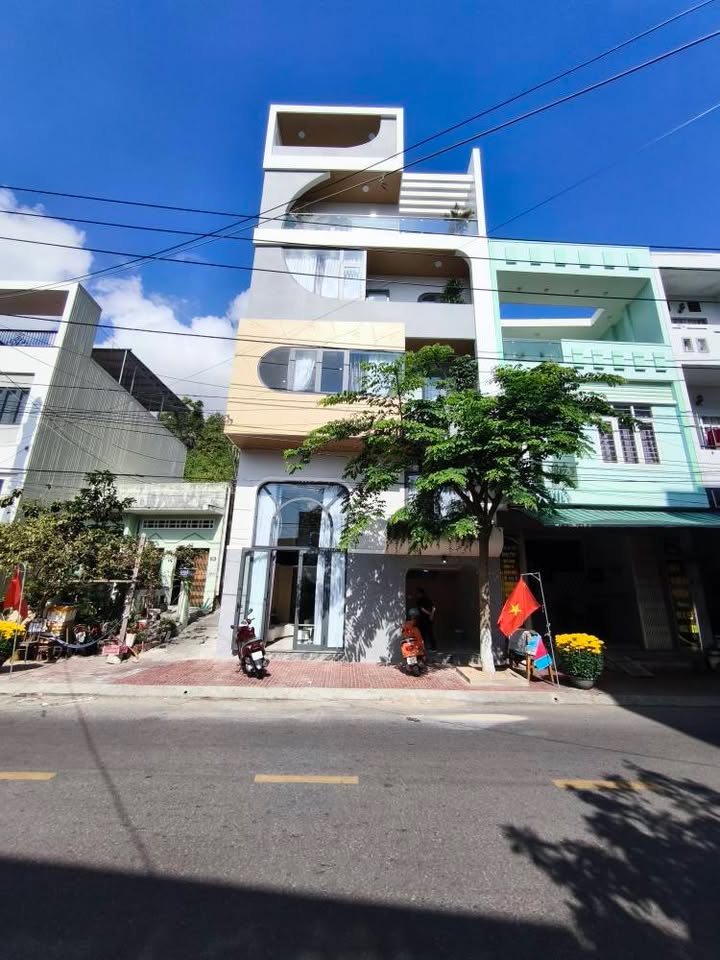 Nhà mặt tiền Ngô Mây Quy Nhơn 46m² 7.8 tỷ - Vị trí đắc địa!