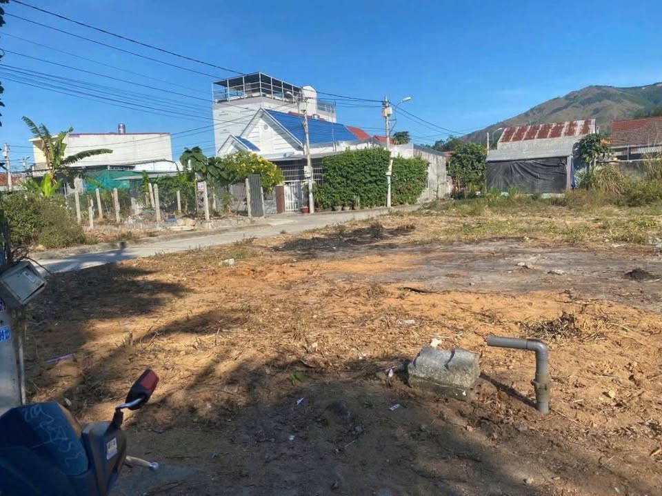 Lô Đất TDC Diên Toàn Diên Khánh 112.5m² - Sổ Hồng Trao Tay!