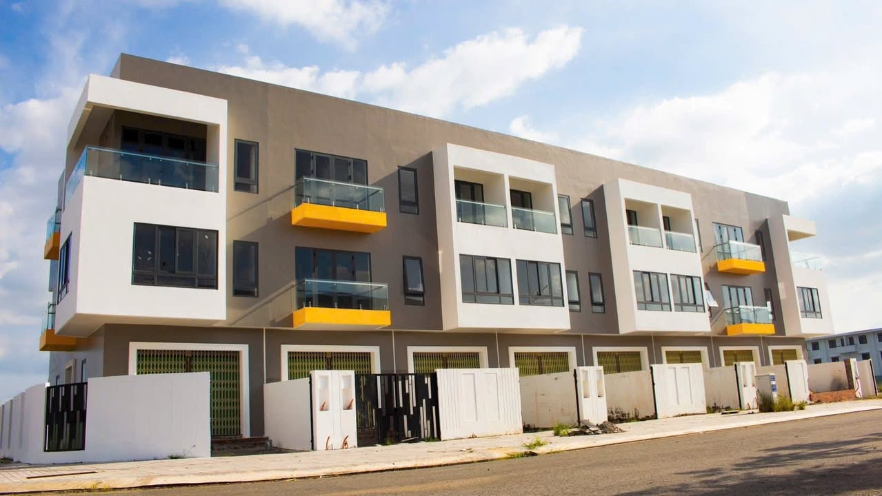 Nhà riêng Rạch Giá 110m² - Vị trí đẹp, sổ hồng sẵn sàng!