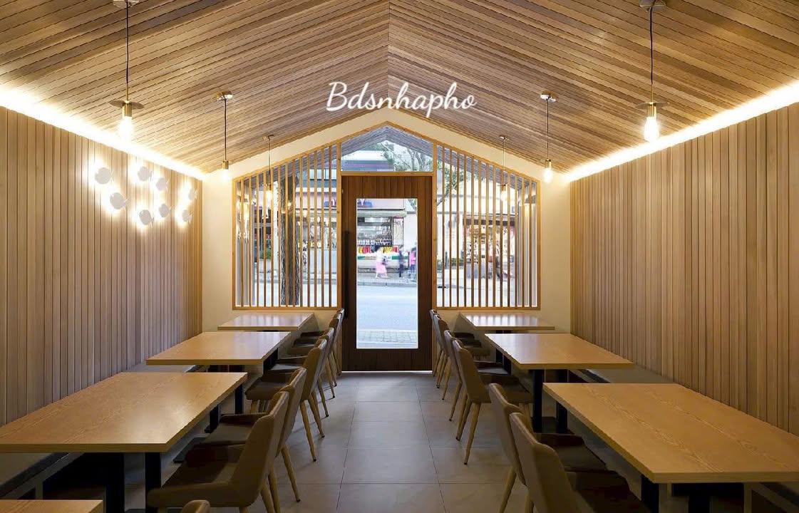 Nhà Mặt Tiền Phan Đăng Lưu, Đà Nẵng 160m² - Mặt tiền kinh doanh đắc địa!