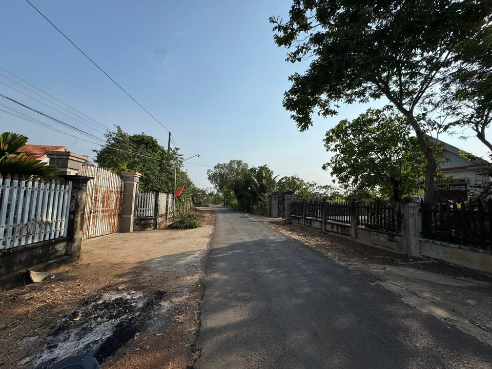 Đất Vườn 3800m² Bù Đốp - Sổ Sẵn 720 Triệu, Gần QL759