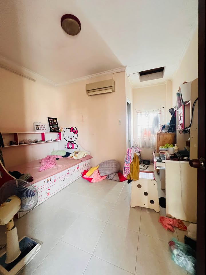 Nhà Riêng Lê Đại Hành Q.11 48m² - Hẻm 5m Ô Tô Vào Tận Nhà!