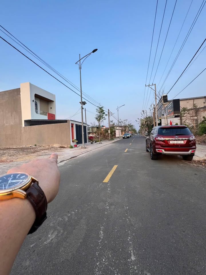 Đất TĐC Tân Phú 129m² - Sổ Đỏ Chính Chủ, Giá 1 Tỷ Tốt Nhất