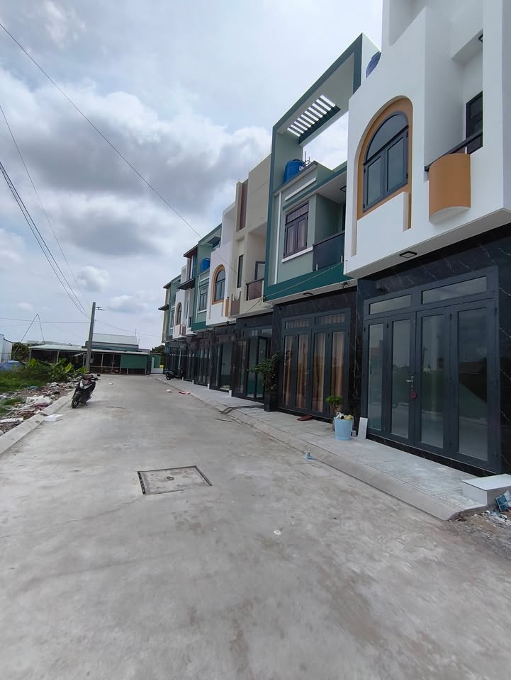 Nhà 2 Tầng Long Trạch, Cần Đước - 45m² - Giá 1.95 Tỷ - Sẵn Sàng Ở Ngay