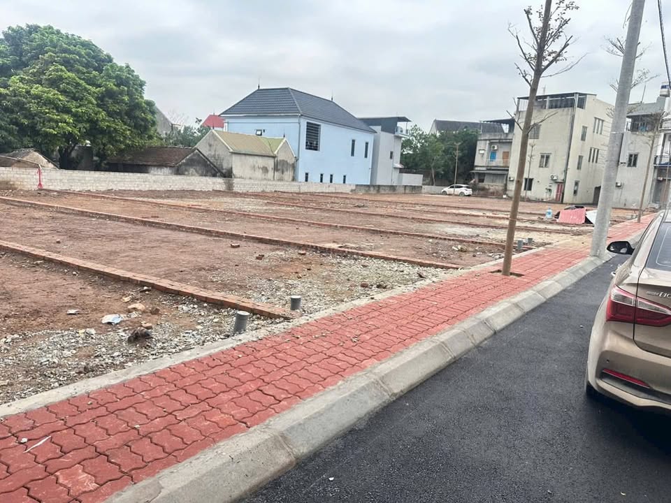 Đất nền Thị trấn Xuân Mai 87m² - Sổ đỏ chính chủ