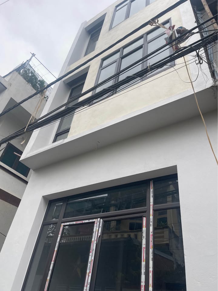 Nhà 3 Tầng 50m² Ngay Phú Sơn - Chỉ Dưới 3 Tỷ, Ô Tô Vào Nhà