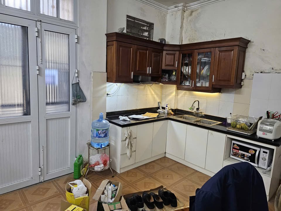 Nhà Nguyên Căn Hoàng Mai 40m² (4 Tầng) - Ô tô Đỗ Cửa, Đầy Đủ Nội Thất