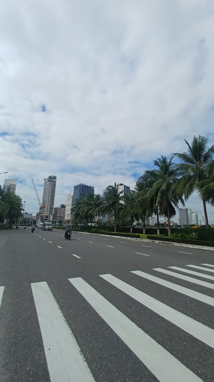 Đất nền Nguyễn Tất Thành Đà Nẵng 125m² 15.5 tỷ - Đường to ô tô