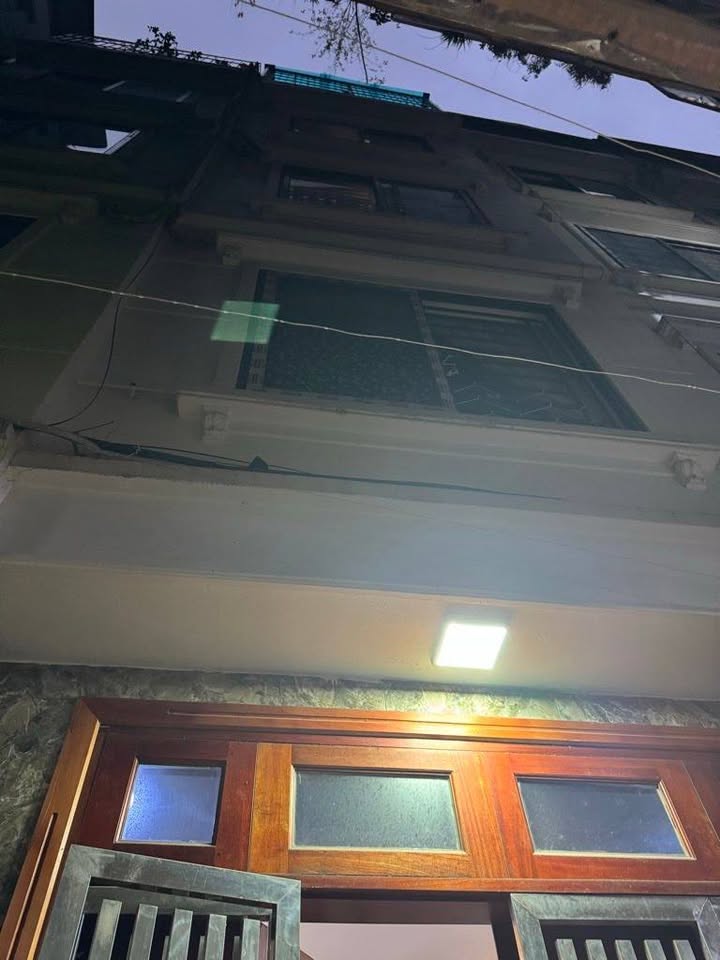 Nhà 40m² 5 Tầng Trung Văn, Hà Nội - Dòng Tiền 7PN, 10 Tỷ