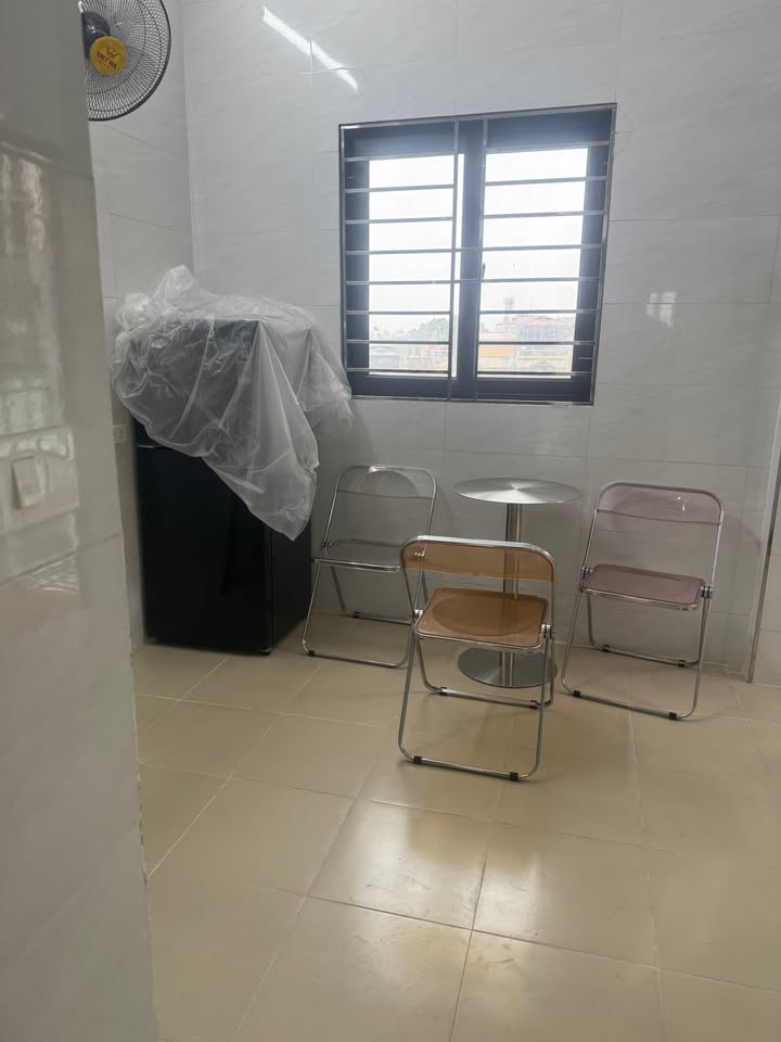 Cho thuê phòng khép kín Long Biên 4 triệu - Sẵn sàng ở ngay!