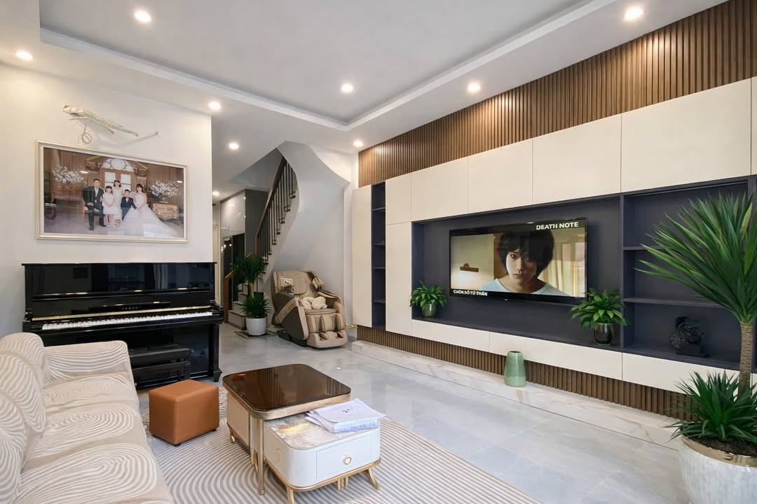 Nhà Phố Lĩnh Nam 55m² - 5 Tầng Thang Máy - Kinh Doanh Sầm Uất - 15 Tỷ