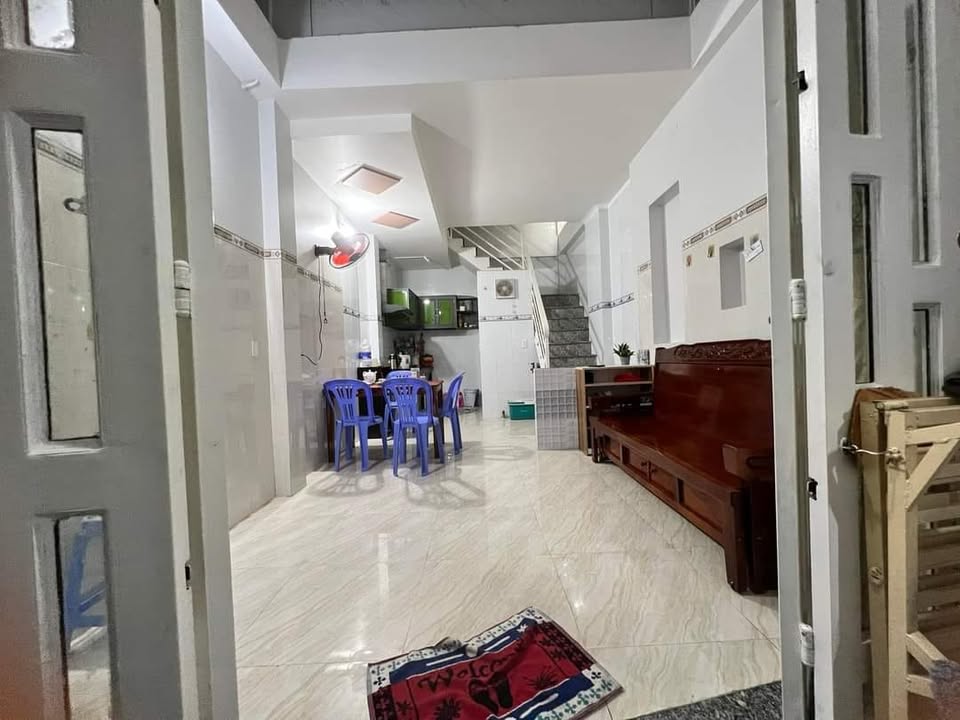 Nhà Nguyên Căn Trần Xuân Soạn Q7 3PN - Sẵn sàng ở ngay!