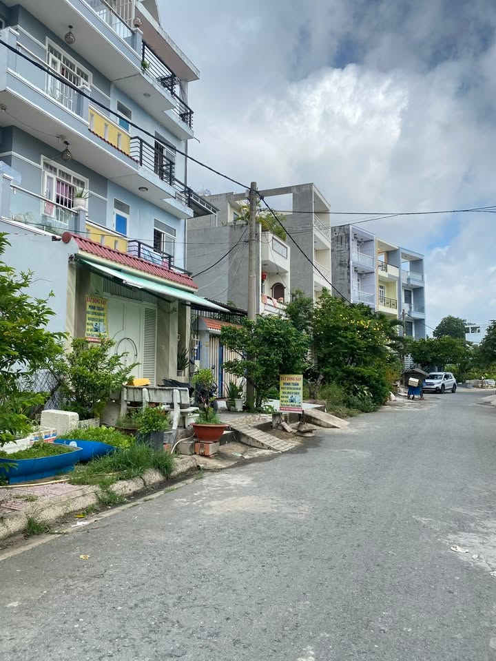 Nhà 100m² KDC Cotec Nhà Bè - 7.5 Tỷ, Sổ Hồng Riêng, Ngay Trung Tâm Hành Chính