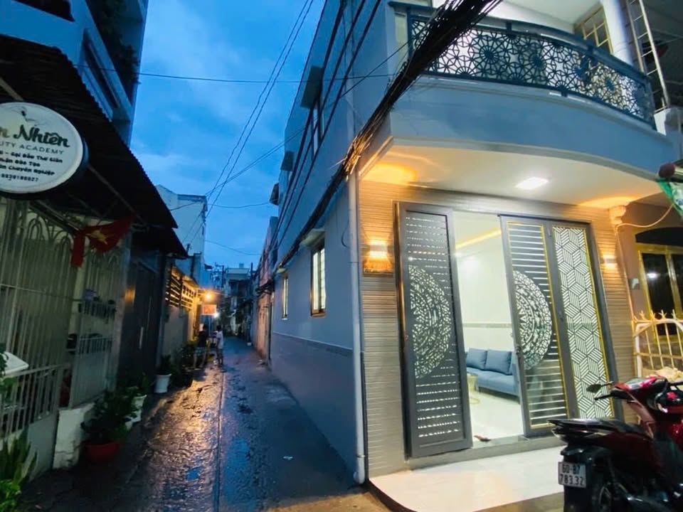 Nhà Trần Xuân Soạn, Q7 40m² giá 4.95 tỷ - Chính chủ bán!