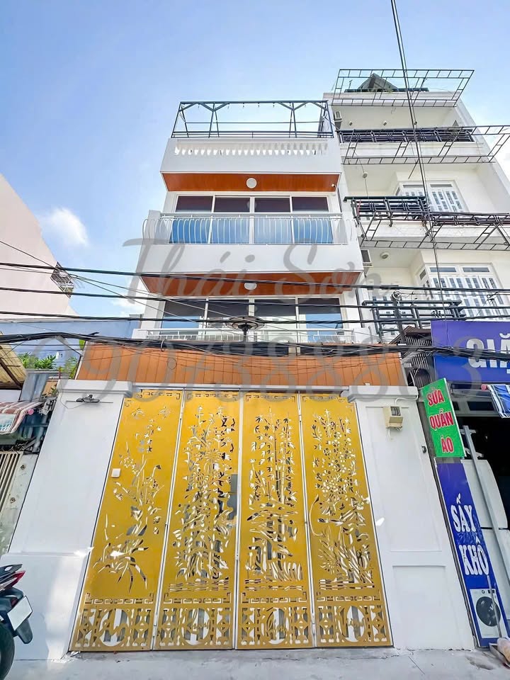 Nhà phố Bùi Văn Ba, Q7 - 66m² - 9.35 Tỷ - Hẻm Xe Hơi, Sổ Hồng Riêng