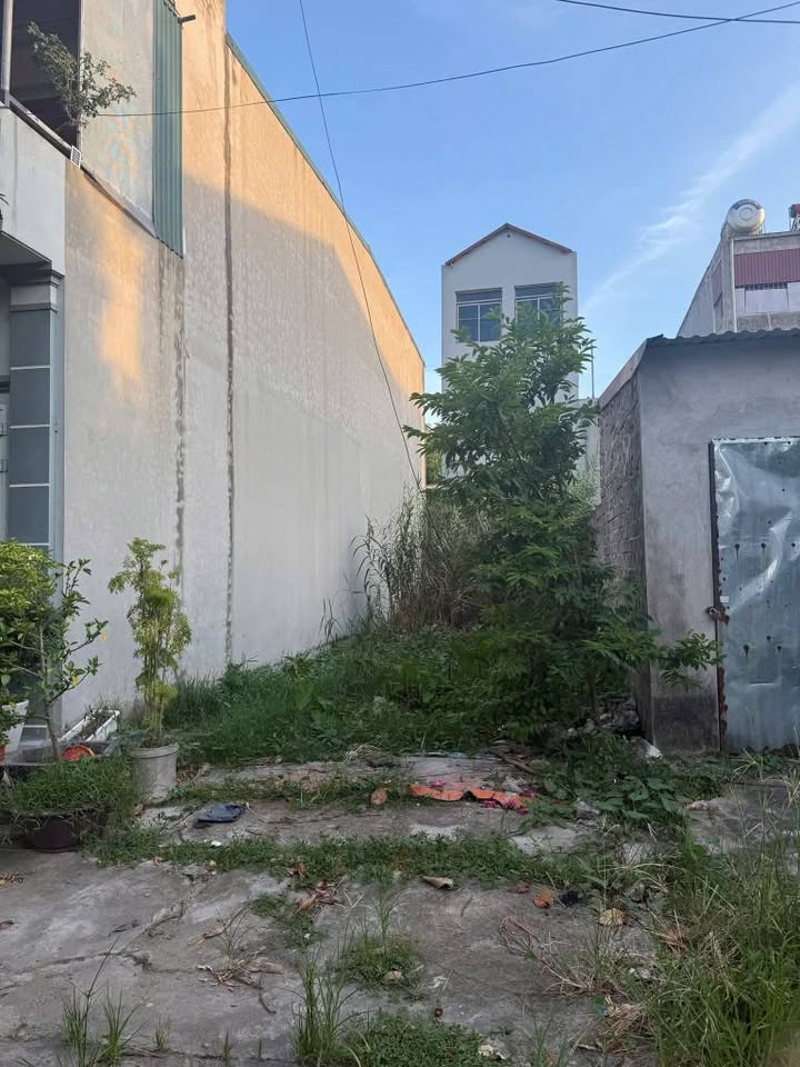 Bán đất Phố Trung Sơn, Ninh Bình 76m² - Sổ đỏ sẵn sàng, giá 3.6 tỷ