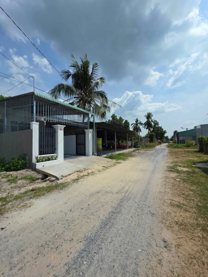 Nhà riêng Ấp Trường Huệ Tây Ninh 241.5m² - Ô tô vào tận nhà!