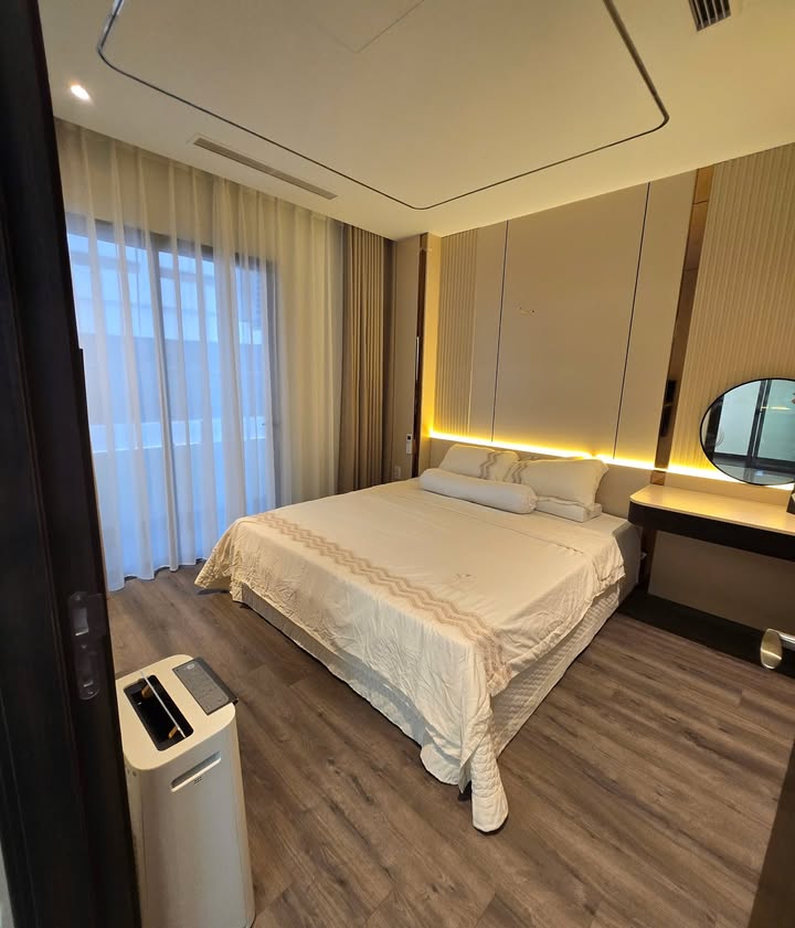 Căn hộ The Garden Hill 99 Trần Bình 80m² giá 13 triệu - Bàn giao ngay!