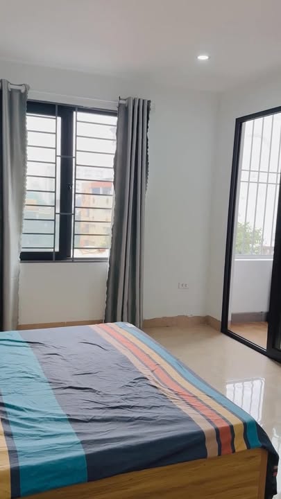 Thuê Căn Hộ Trường Chinh Đống Đa - Full Nội Thất - Ngay Ngã Tư Sở