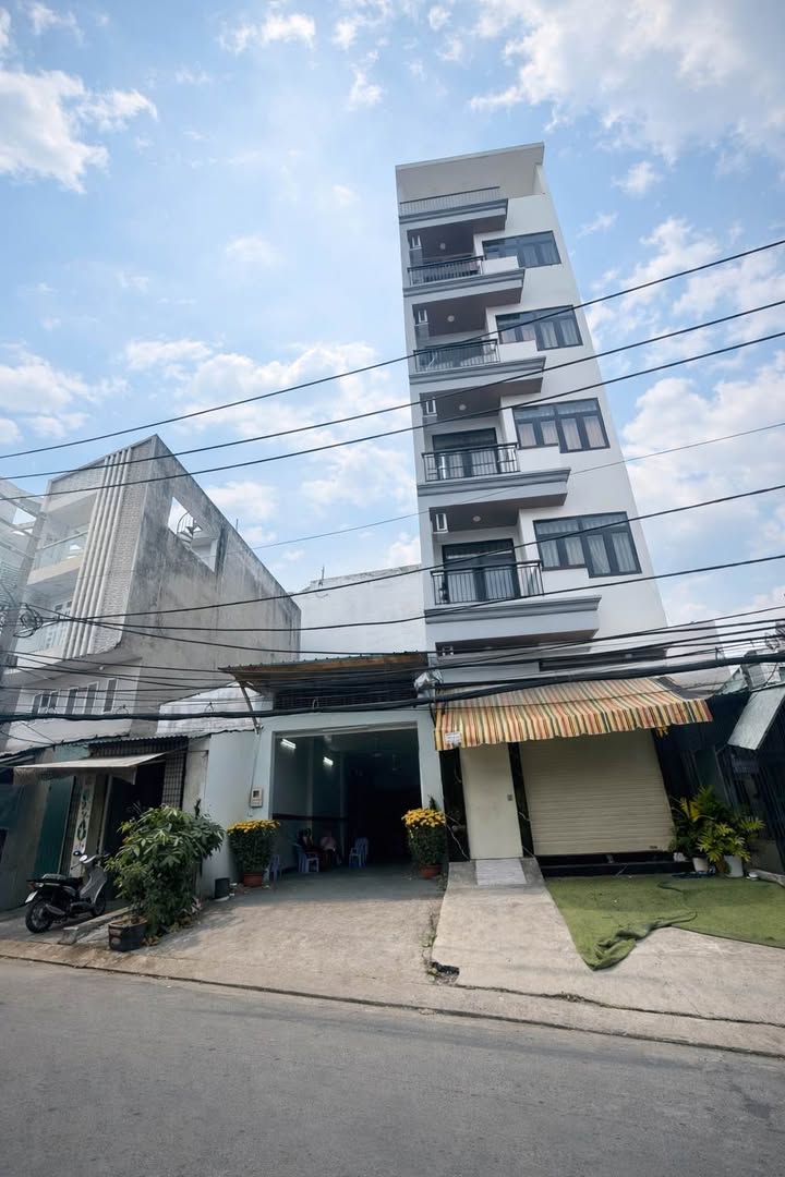 Nhà Phố Đường Sinco, Bình Tân 132m² - Vị trí đắc địa, kinh doanh đỉnh!