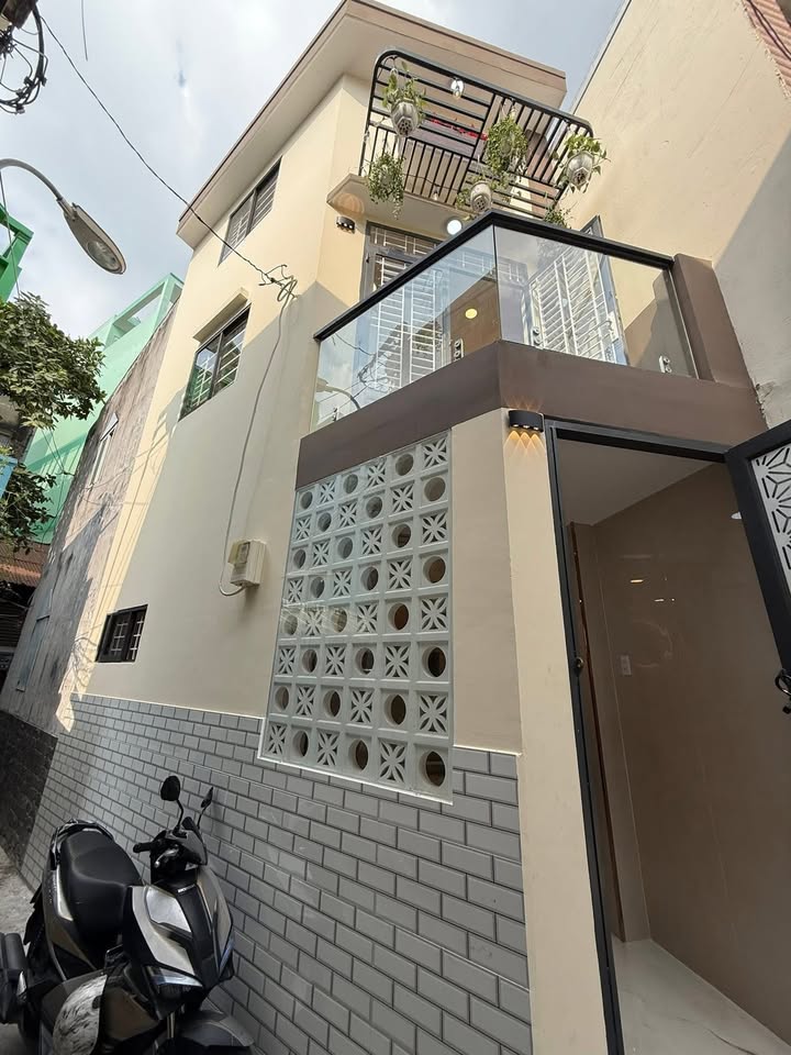 Nhà riêng Mai Xuân Thưởng Q6 19m² - Ô tô vào tận nhà, giá tốt!