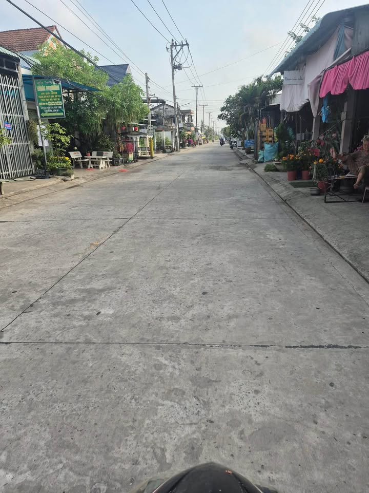 FrontHouse Lộ Dừa Vĩnh Công 400m² 2.2 tỷ - Chính chủ bán