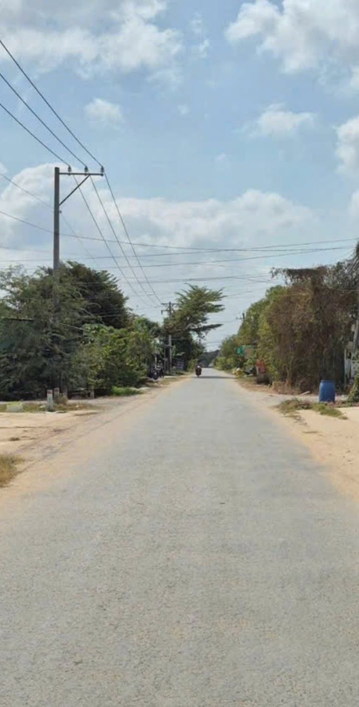 Bán đất mặt tiền 10x30m Phường Ninh Thạnh, TP. Tây Ninh - Sổ đỏ thổ cư 160m²