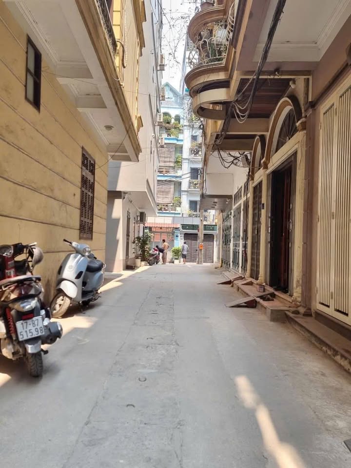 Nhà Mặt Phố Đào Tấn, Ba Đình 82m² - Vỉa Hè Rộng, Kinh Doanh Đỉnh Cao