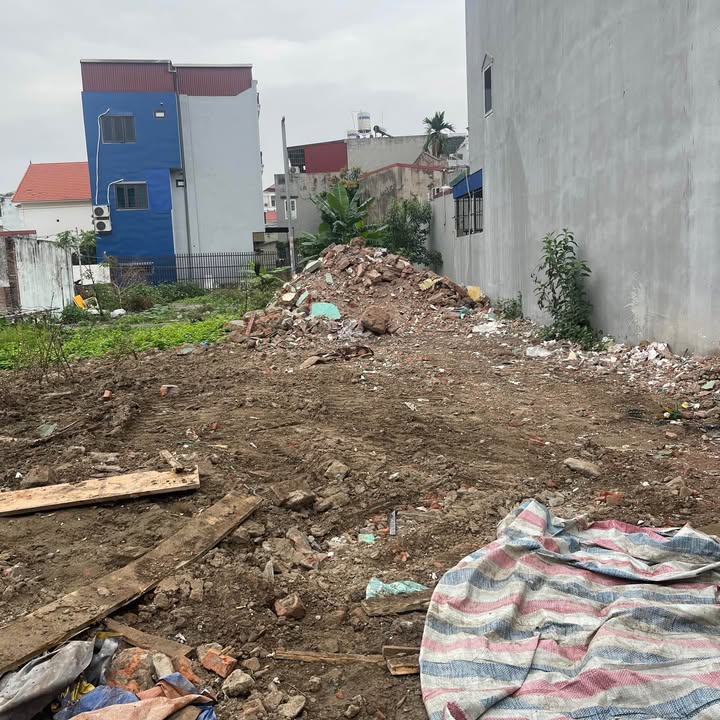 Đất Nền Vĩnh Lưu, Hải Phòng - 100m² Hướng Tây, Giá 3.25 Tỷ