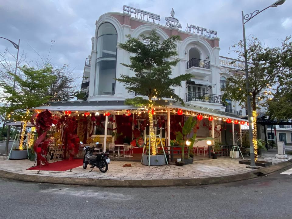 Townhouse Hà Tiên 281m² 14.5 tỷ - Vị trí đắc địa ven biển