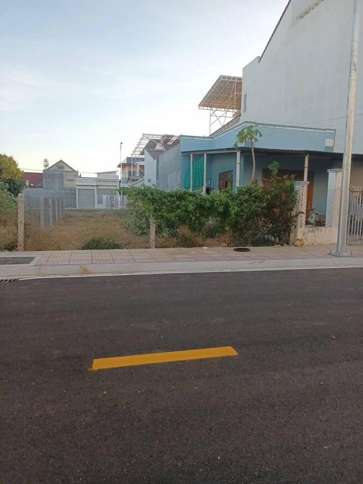 Đất nền Ninh Hải 140m² giá 1.9 tỷ - Tiềm năng tăng giá!