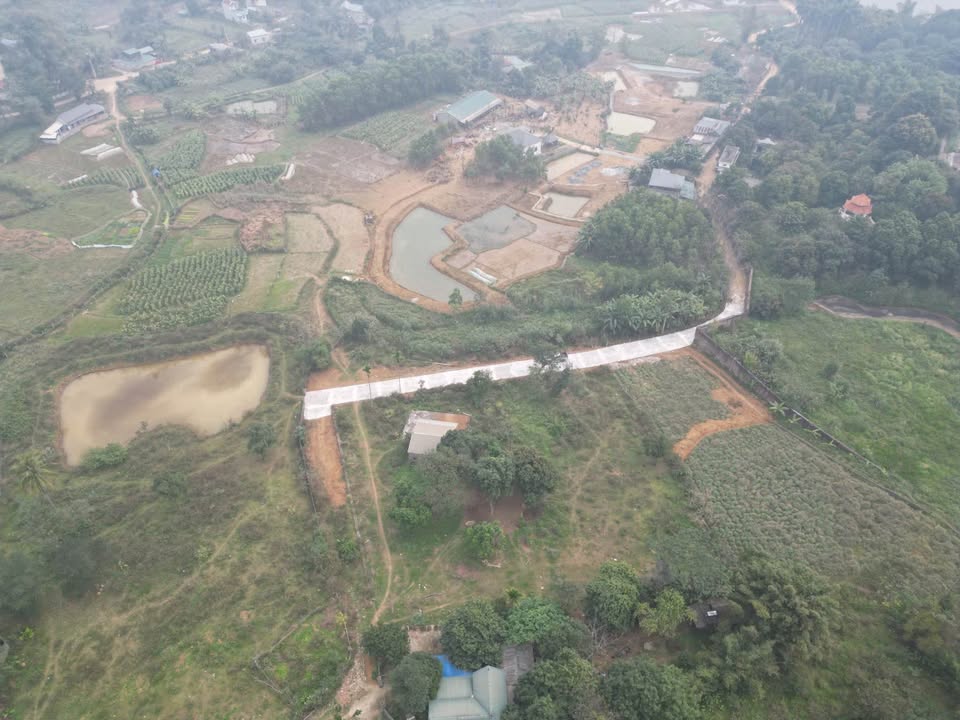 Đất nền Hoà Sơn, Lương Sơn 1450m² - Sổ đỏ chính chủ, tiềm năng đầu tư!