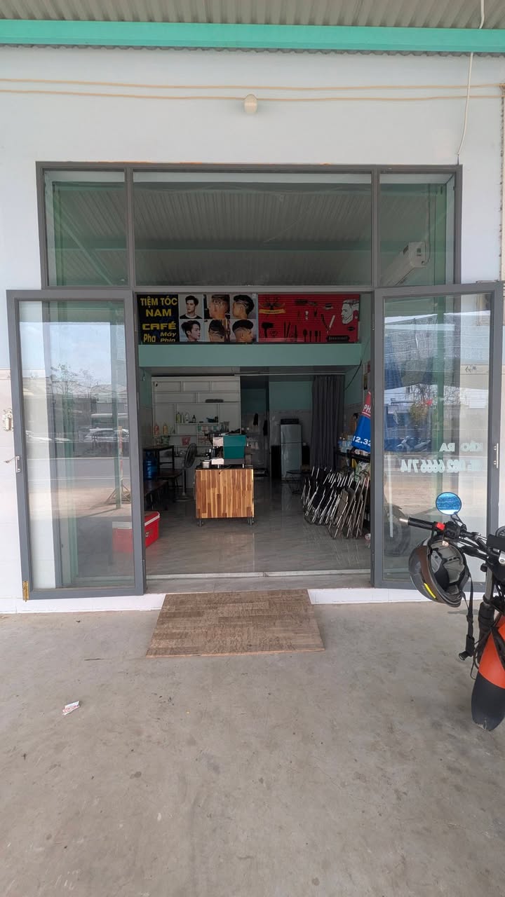 Mặt bằng kinh doanh Hàm Kiệm 2.5 triệu/tháng - Mặt tiền kinh doanh đắc địa!