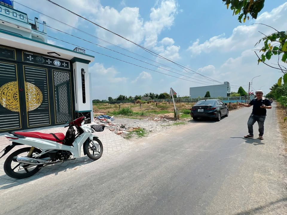 Nhà riêng Mỹ Lộc Cần Giuộc 195m² - Sổ hồng sẵn, ô tô vào tận nhà!