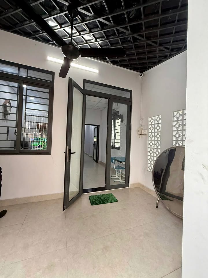 Nhà SHR Hóc Môn 68m² (4x17m) - 3.8 Tỷ, Sẵn Sàng Đón Tết