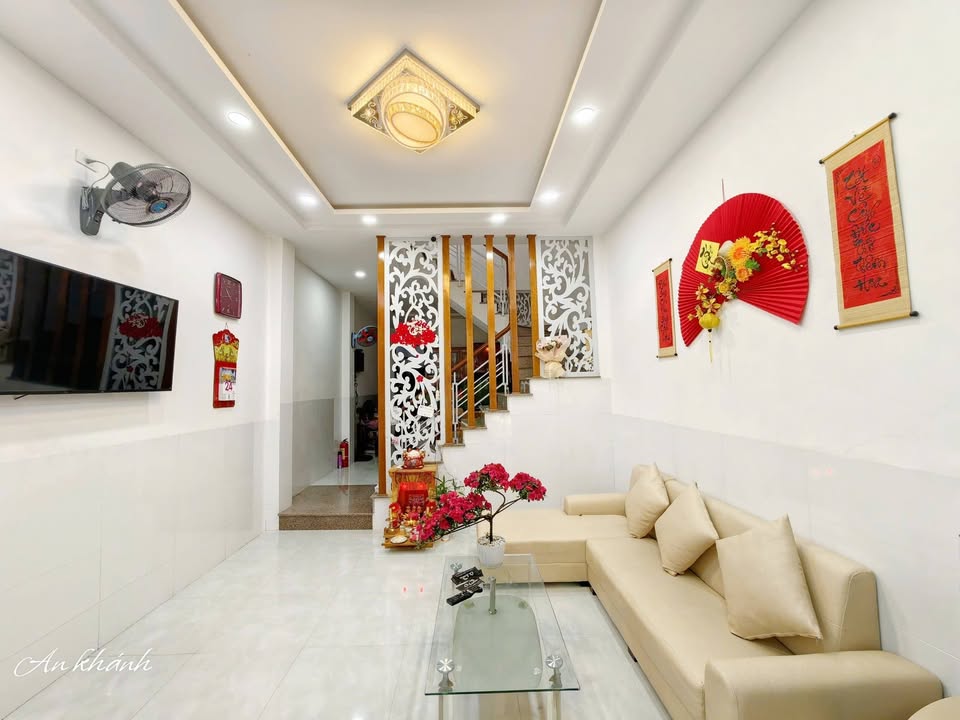 Nhà riêng 3 tầng 71.7m² Đường 23/10, Nha Trang – Hẻm ô tô vào tận nhà!