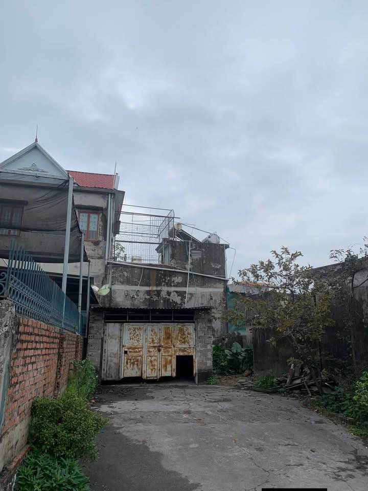 Bán Đất Nền Cẩm Phú Cẩm Phả 74m² Giá 9xx Triệu - Sổ Hồng Sẵn Sàng!