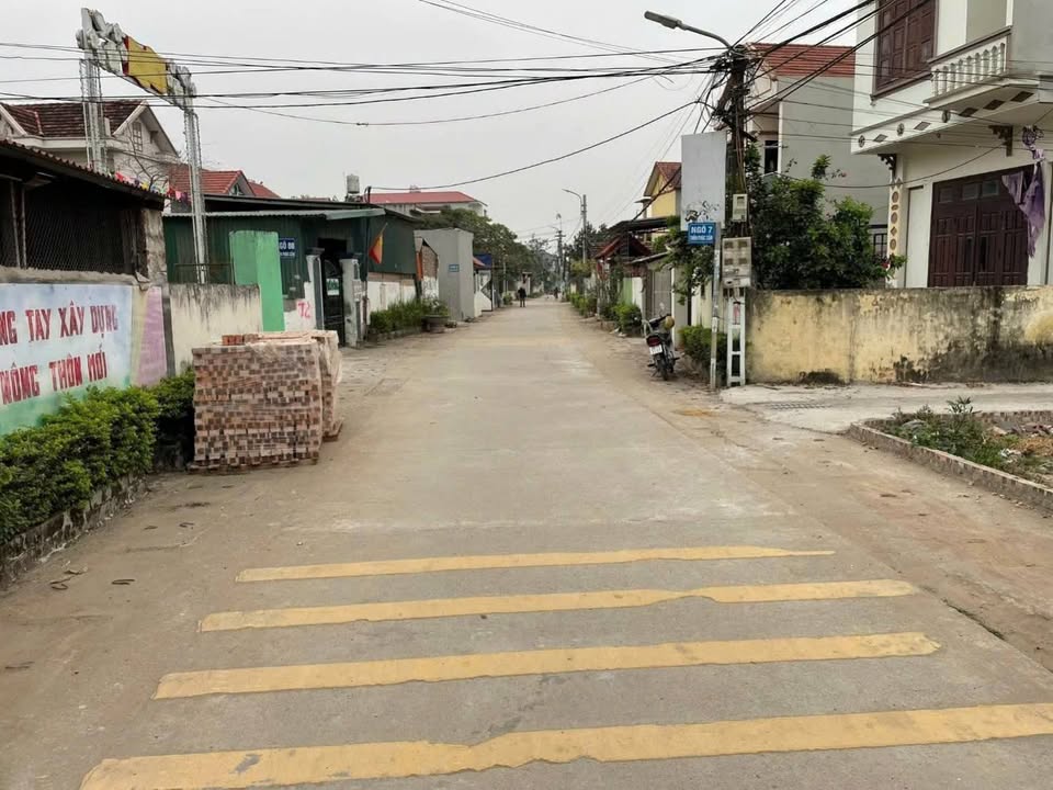 Đất Nền Yên Lạc Vĩnh Phúc 86.6m² - Mặt Tiền Rộng, Sổ Đỏ Vuông Vắn