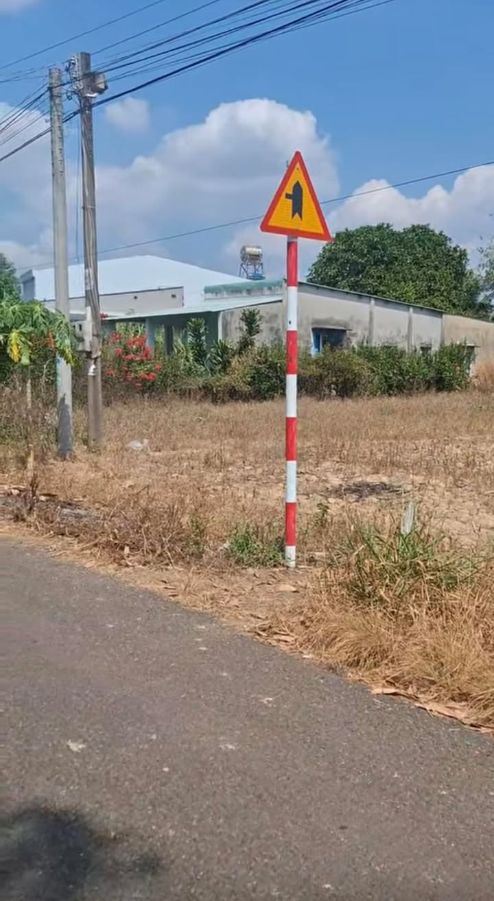 Đất nền Chơn Thành 546m² giá 1 tỷ - Sổ đỏ chính chủ, kinh doanh ngay!