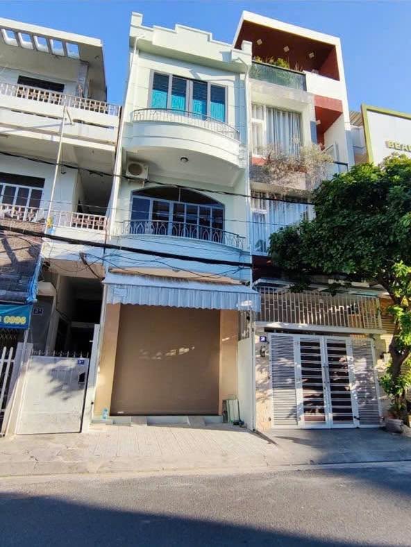 Nhà Phố Hồng Lĩnh Nha Trang 83.8m² - Mặt Tiền Kinh Doanh Đắc Địa!