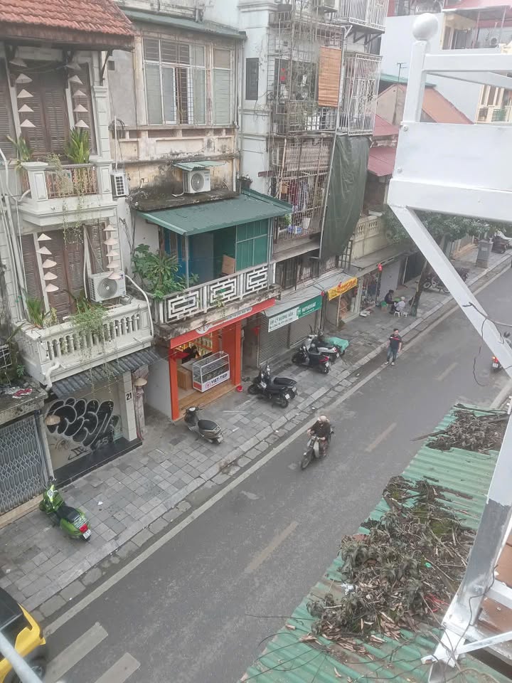 Căn hộ Phố Thuốc Bắc 35m² giá 5 triệu - View đẹp Phố Cổ Hà Nội!