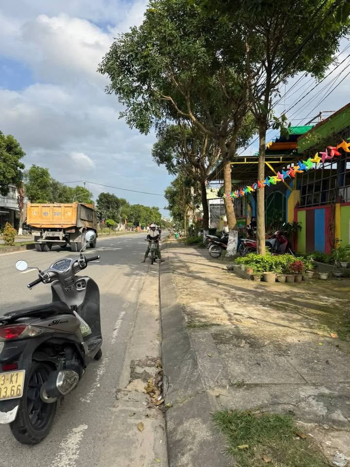 Nhà Mặt Tiền 33 Trần Phú, Điện Bàn - Kinh Doanh Sầm Uất, 150m², 3.5 Tỷ