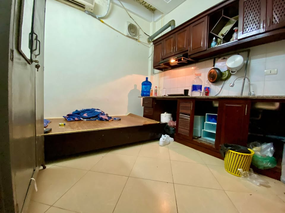 Phòng trọ 190 Hoàng Mai, 18m² giá 2.2 triệu - Full nội thất, ở ngay!