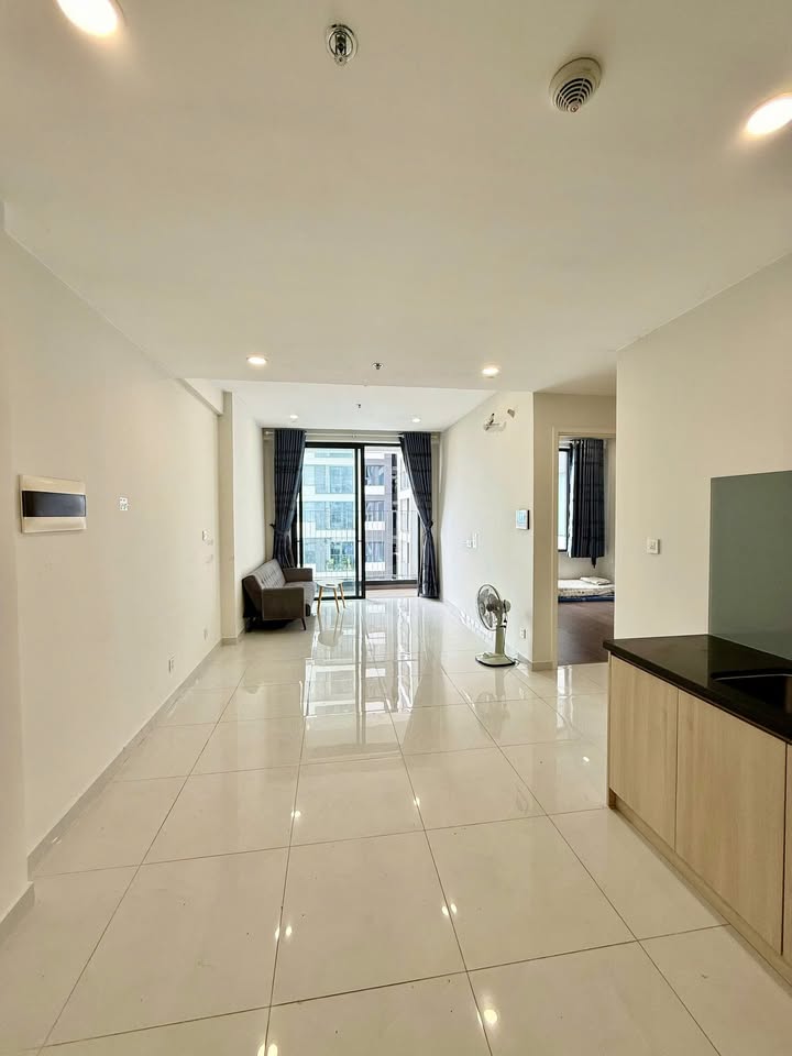 Căn hộ The Emerald Golf View Bình Dương 63m² 6 triệu - View hồ bơi tầng thấp