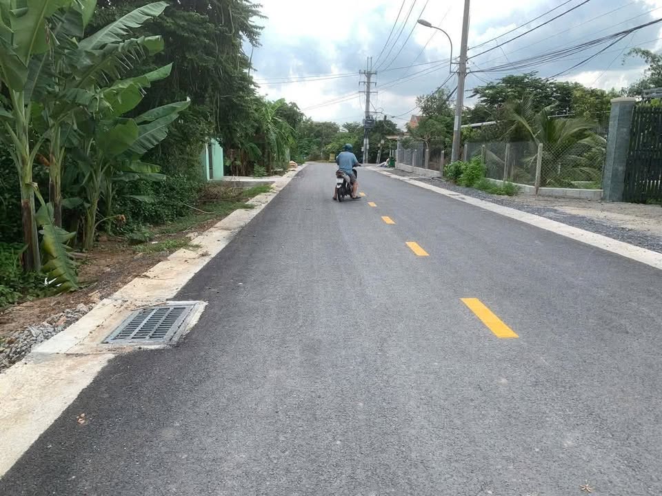 Bán Đất Vườn 1940m² Củ Chi - Sổ Đỏ, Giá Dưới 11 Tỷ, Có Nhà Vườn Sẵn